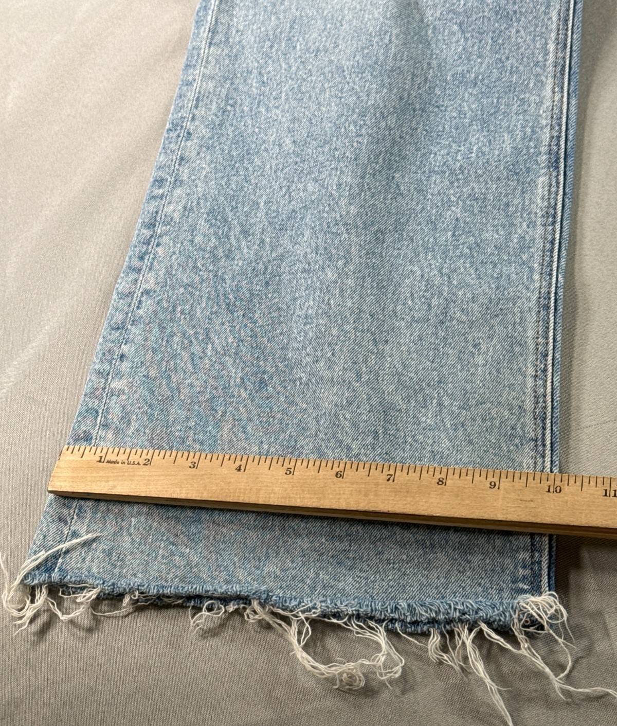 American Eagle Stretch Flare Jeans Women 38x30 Raw Hem Light Wash Denim