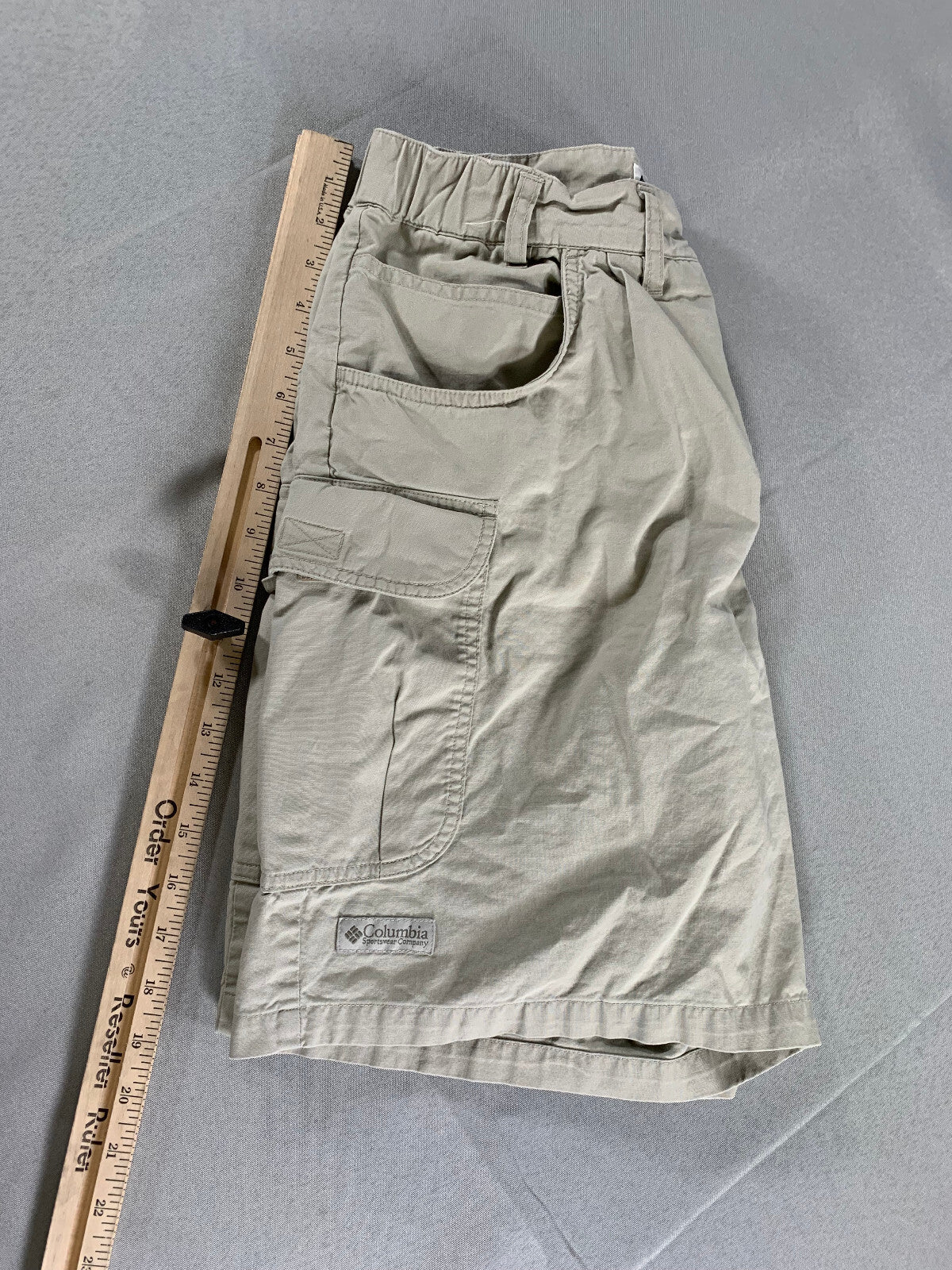 Columbia Mens Cargo Shorts 32 Beige Outdoor Utility Trail Hiking Pockets Elastic