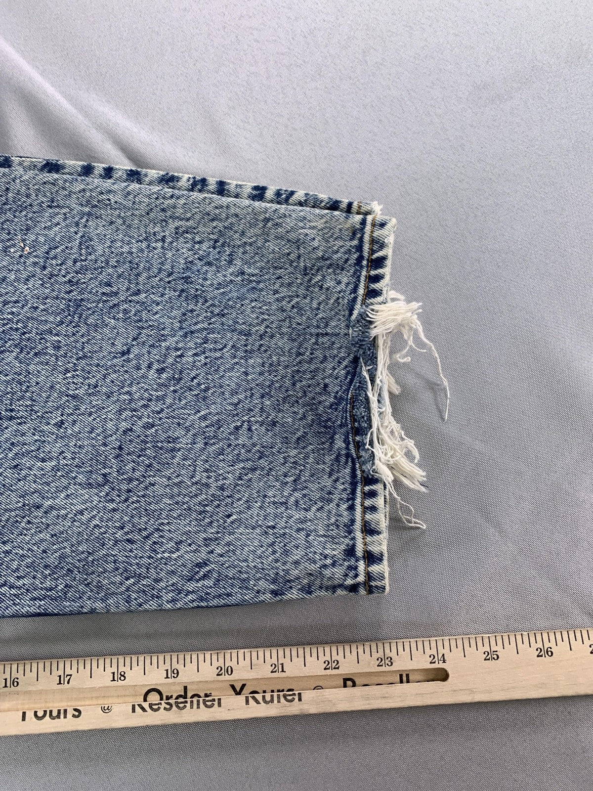 Abercrombie & Fitch Jeans Womens 36 Blue High Rise The Mom Distressed Denim