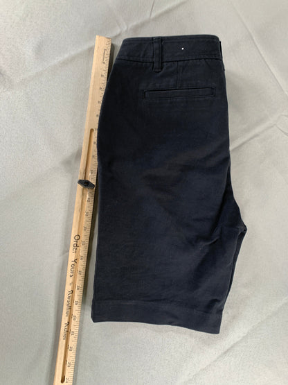 Charter Club Black Bermuda Shorts Women 10 Cotton Stretch Gold Buttons Classic