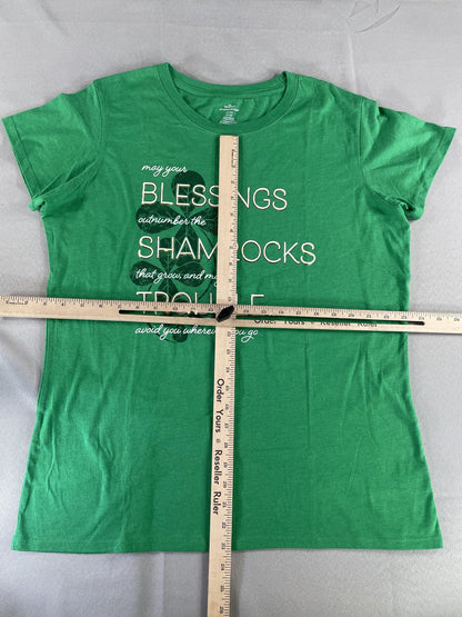 Way to Celebrate Shirt Womens XL Green St Patrick's Day Shamrocks Blessings Tee