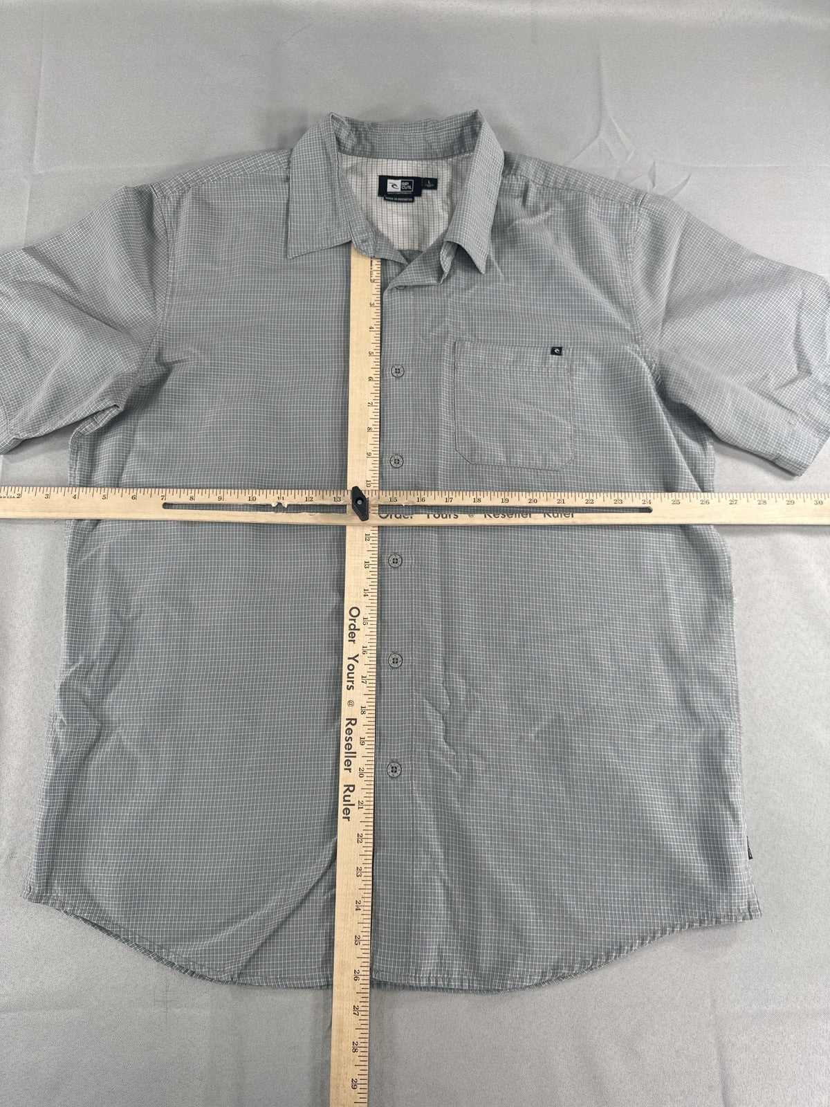 Rip Curl Shirt Mens Large Gray Short Sleeve Button Up Classic Fit Surf Casual