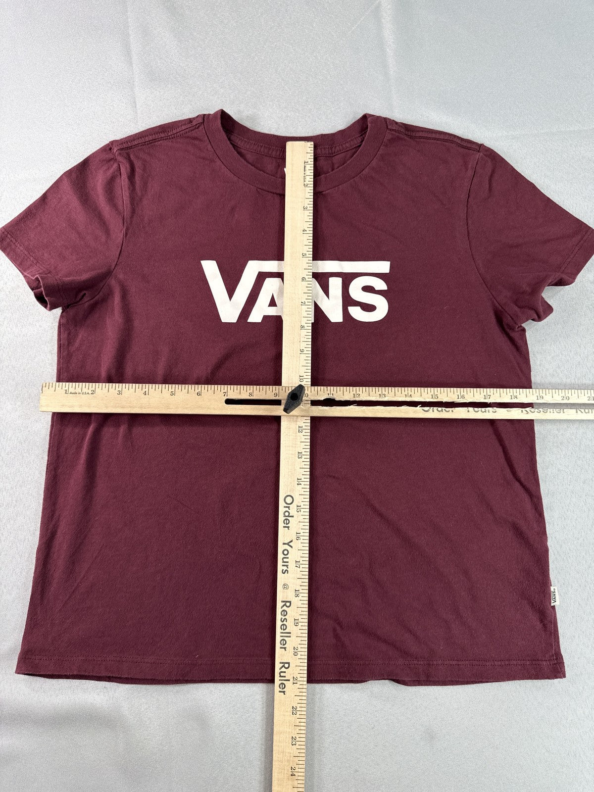 VANS Off Wall Burgundy Graphic Tee Large Cotton Crewneck Short Sleeve Skate