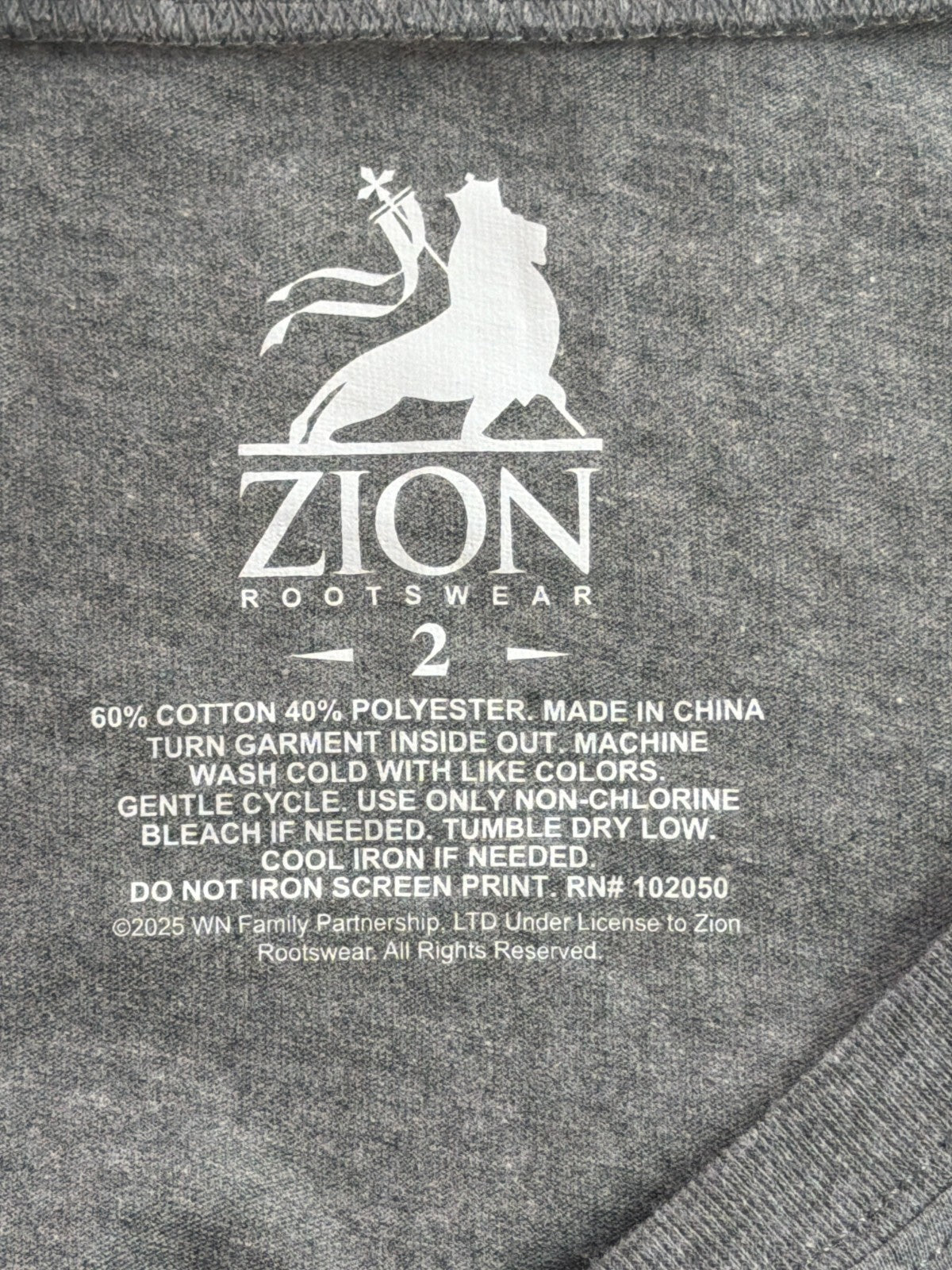 Willie Nelson Womens 2XL Gray Texas Flag Bull Skull Roses Country Music Tee Shir