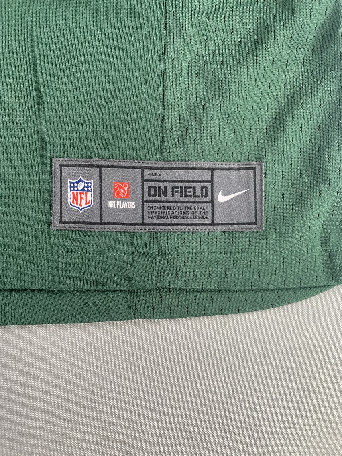 New York Jets Jersey Womens Medium NFL Football Sam Darnold 14 Nike On Field