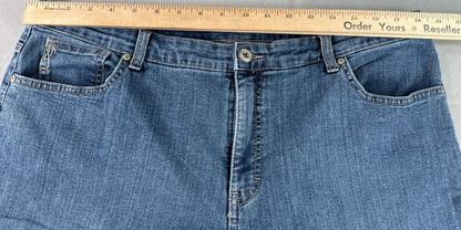 Style & Co Denim Capri Jeans Womens 18 Blue Stretch Mid Rise Cropped Pants