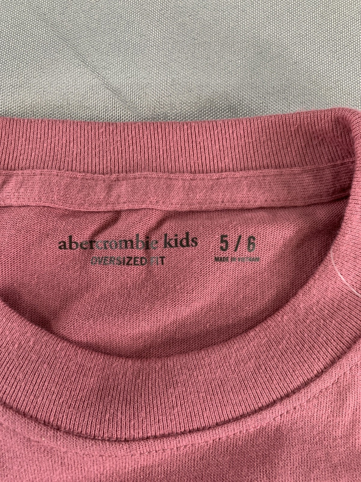 Abercrombie Kids Snoopy Shirt Girls 5/6 Pink Los Angeles Biker Club Oversized on