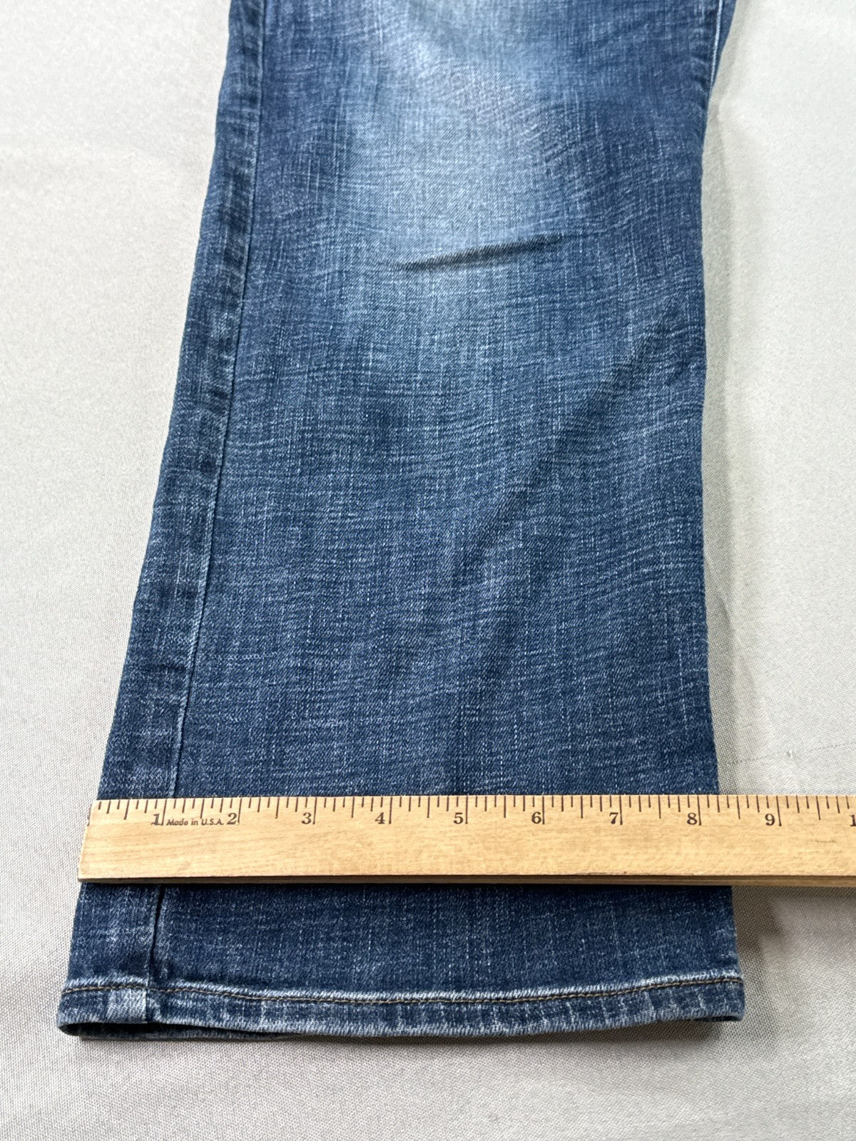 Lucky Brand 363 Straight Jeans Mens 34x30 Blue Medium Wash Stretch Denim