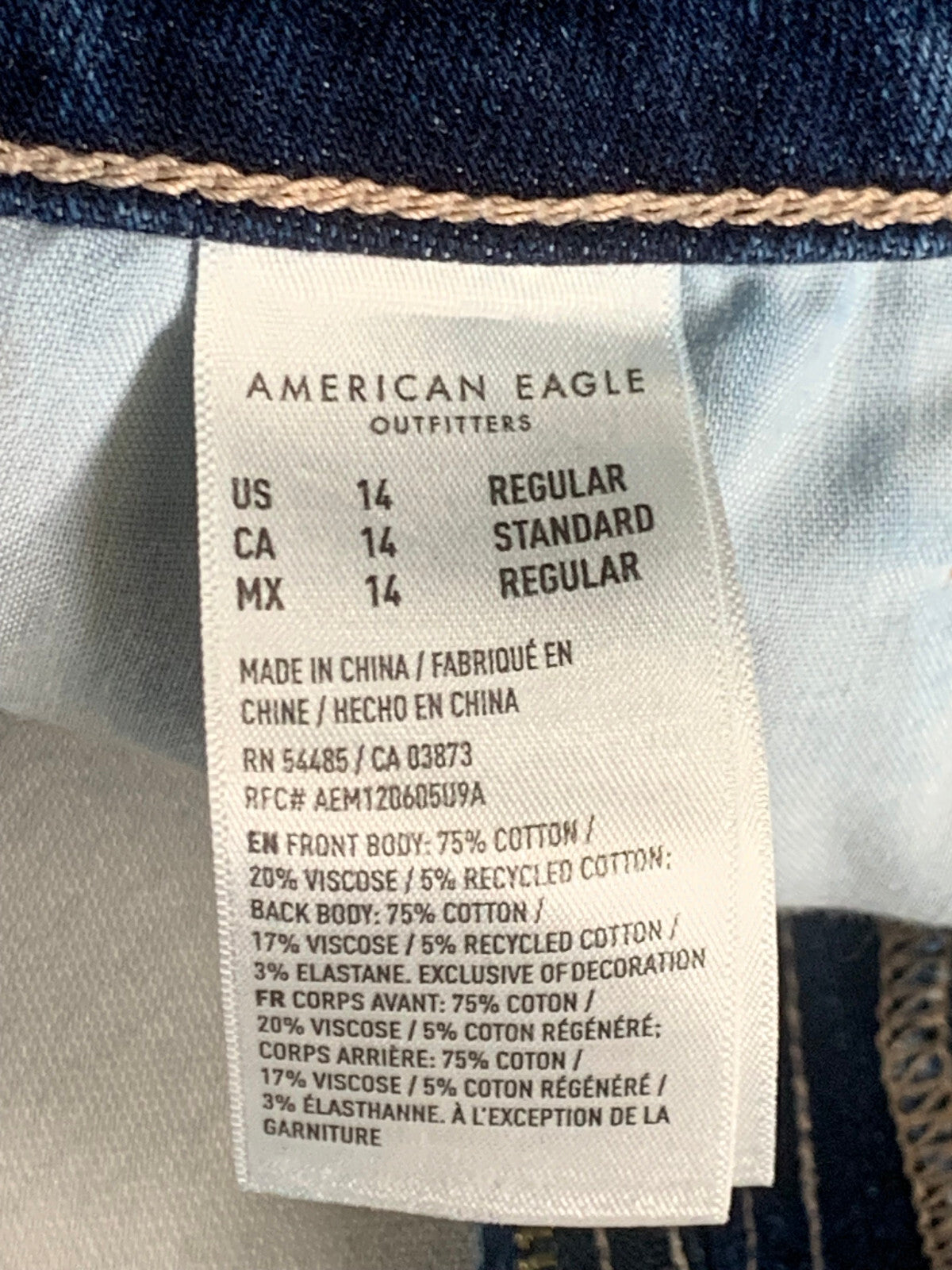 American Eagle Ripped Jeans 14 32x25 High Rise Distressed Rigid Floral Embroider