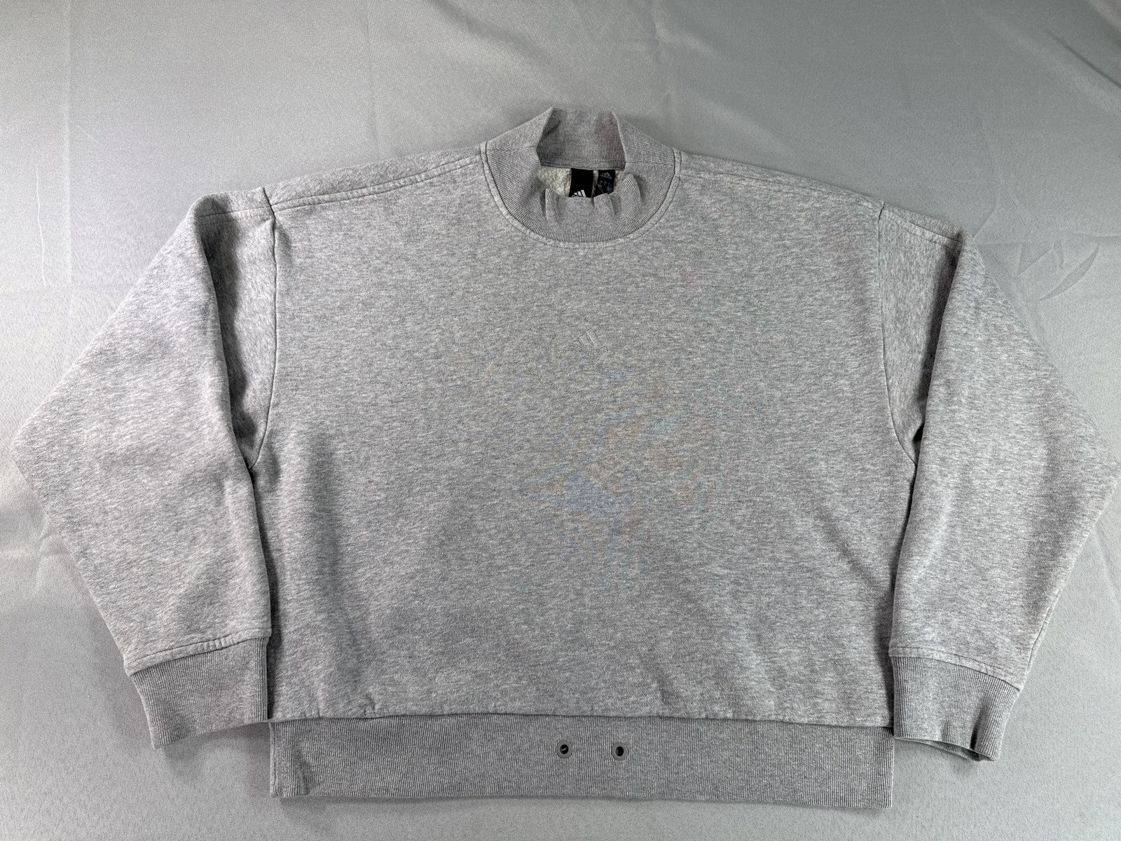 adidas Sweatshirt S Grey Cotton Blend Crewneck Long Sleeve Regular Fit Graphic