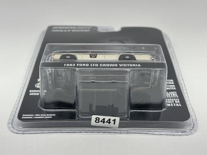 GreenLight The X Files Ford LTD Crown Victoria Diecast Car 1:64 White Metal