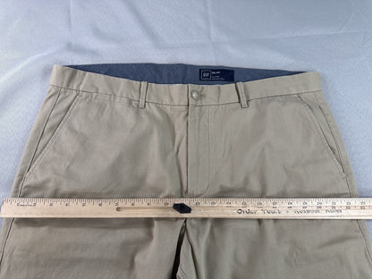 GAP Khaki Chino Pants 38x30 100% Cotton Flat Front Straight Leg Classic Fit