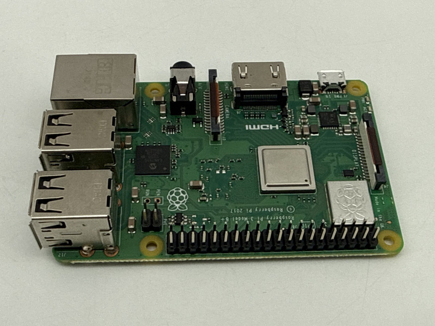 Raspberry Pi 3 Model B+ Single Board Computer Quad Core bit Cortex A76 Dual