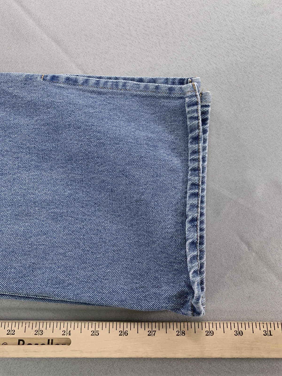 H&M Jeans Womens 12 Blue Straight Leg Distressed Denim Mid Rise Casual Pants