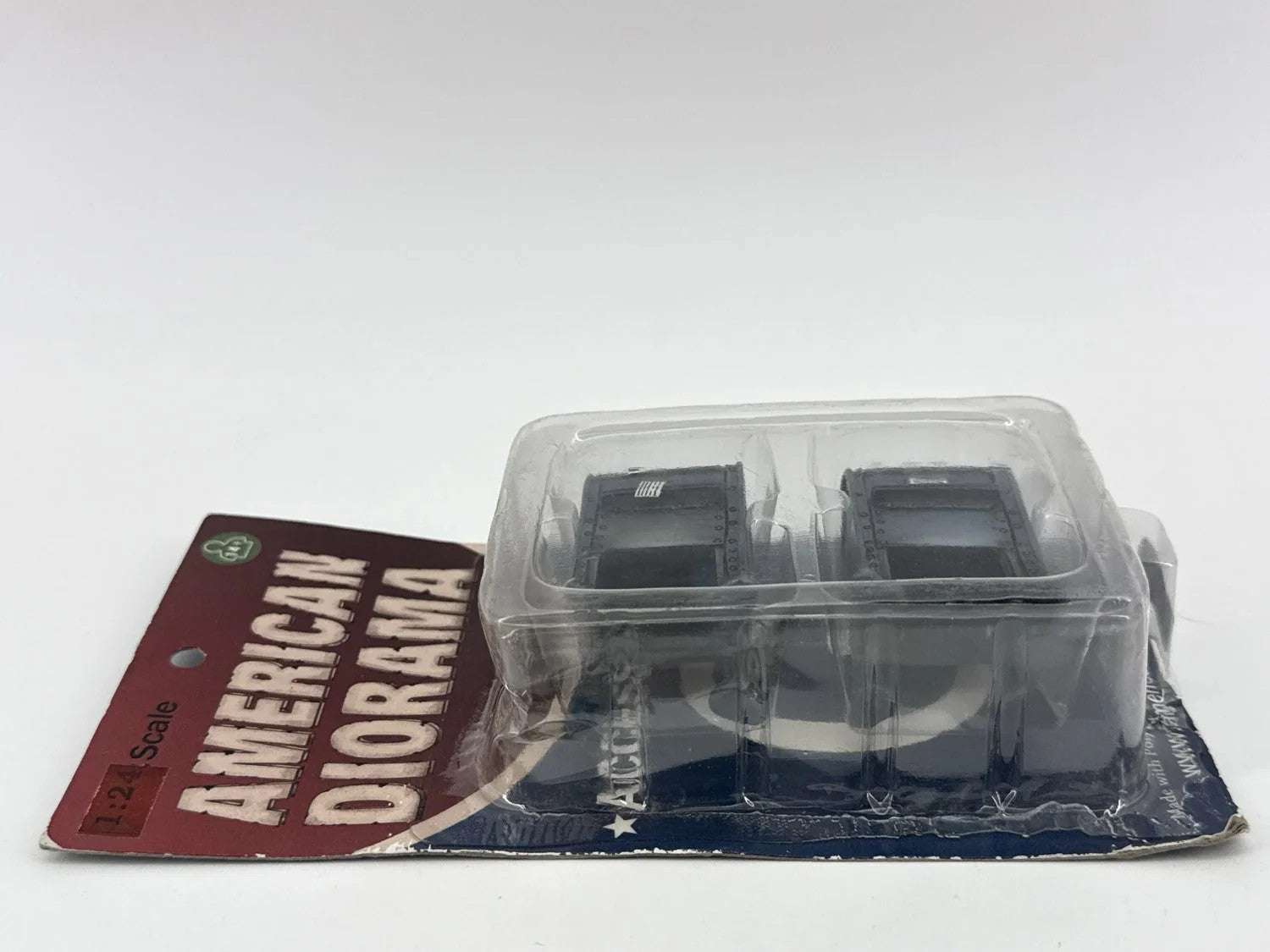 American Diorama 1:24 Truck Tool Box Accessory Garage Diorama Display Prop 124