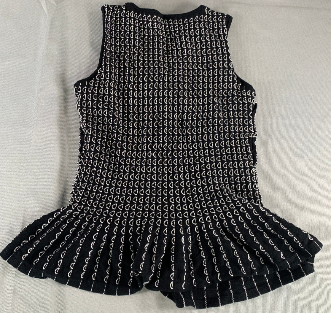 Ann Taylor Petite XSP Knit Peplum Top Black White Sleeveless Stretch Textured