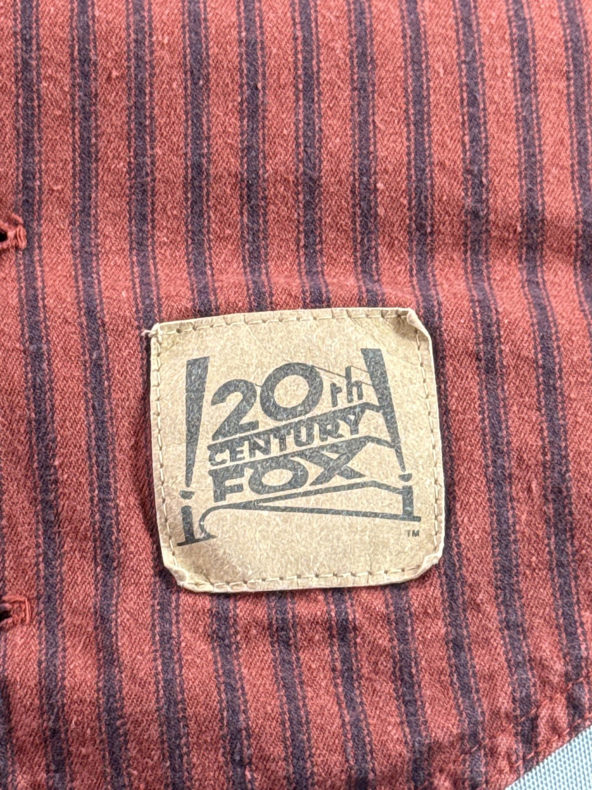 CLEAN FUN 20th Century Fox Vintage Striped Red Sleeveless Neck Vest Button Men