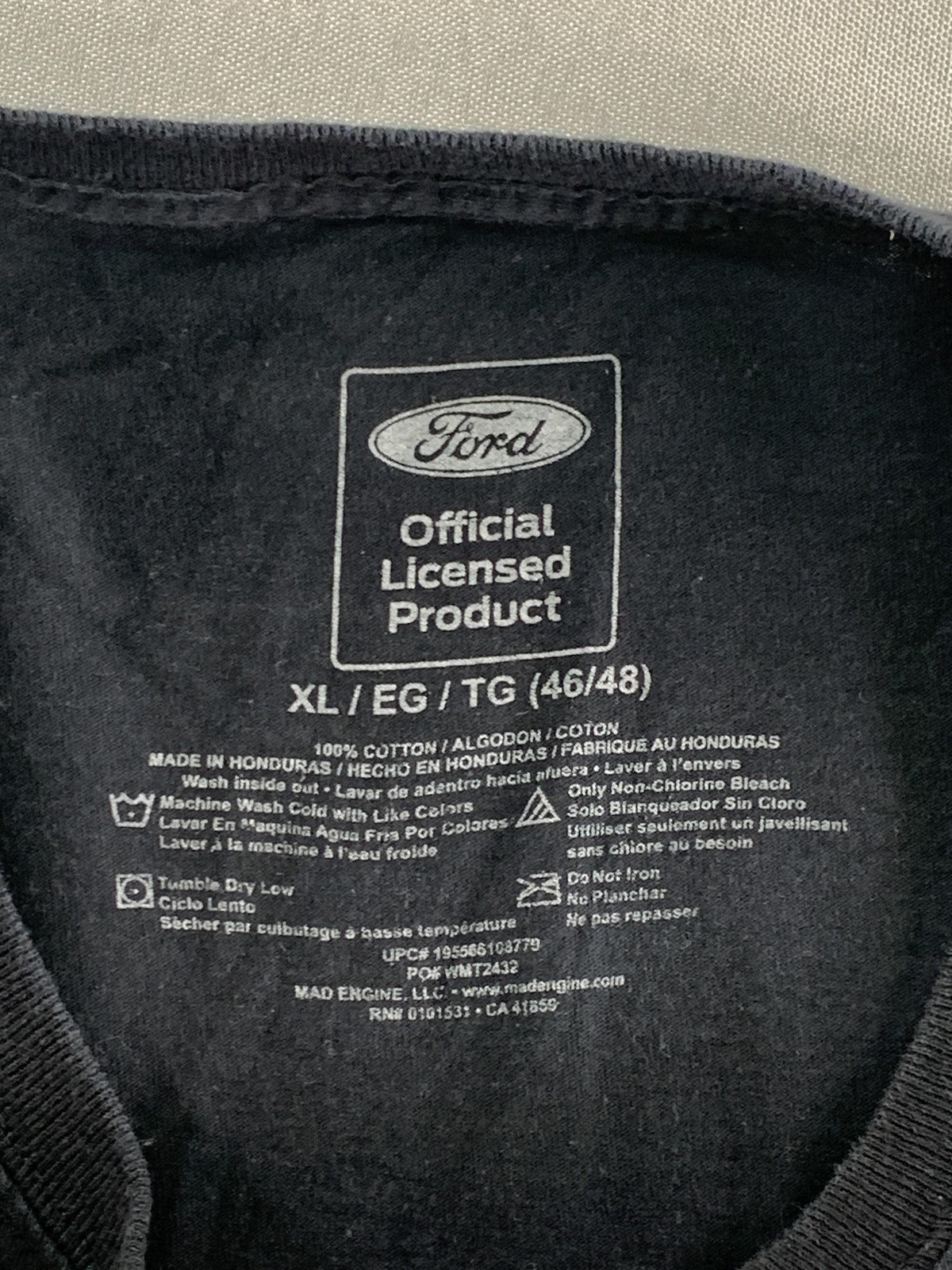 Ford Mustang Shirt Mens XL Black Graphic Tee Classic Car Racing Licensed Product