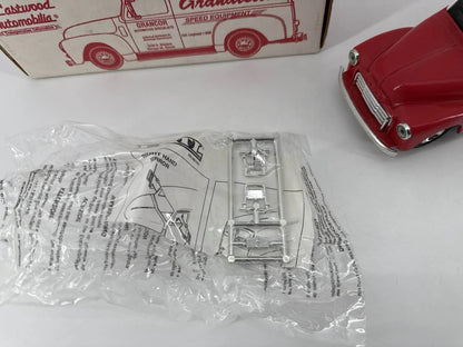 Vintage ERTL 1951 GMC Panel Van Delivery Truck Coin Bank Diecast Collectible