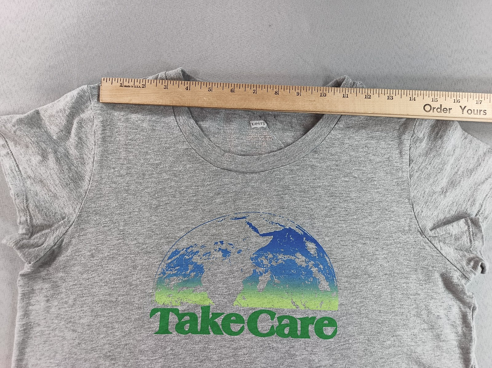 Levi's Earth Environmental Graphic Tee XL Mens Gray Cotton Jersey Crewneck Short