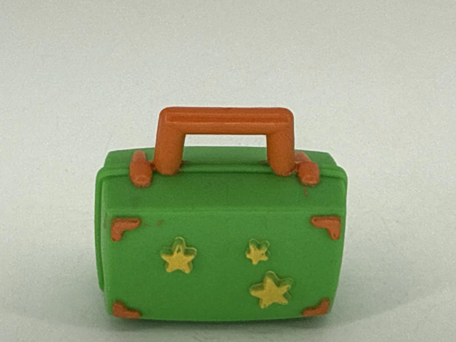 1985 Kenner Care Bear Cousins Lotsa Heart Elephant Figure Suitcase Trunk Apparel