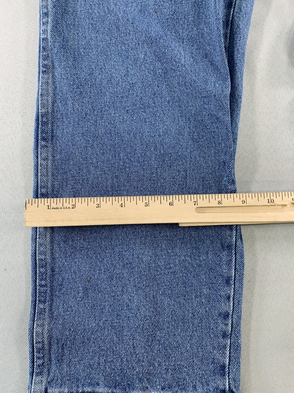 Rustler Jeans Mens 36x30 Blue Denim Straight Leg Five Pocket Zip Fly Medium Wash