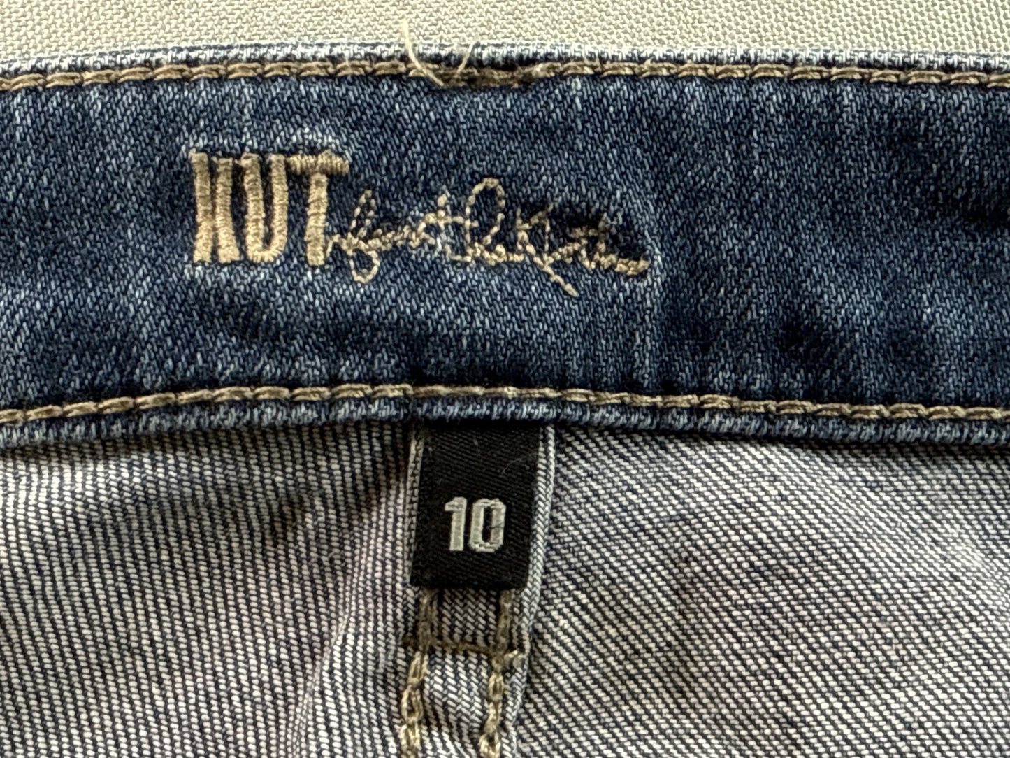 KUT Kloth KP176MA5N Jeans Womens 10 Blue Distressed Straight Leg Cotton Spandex