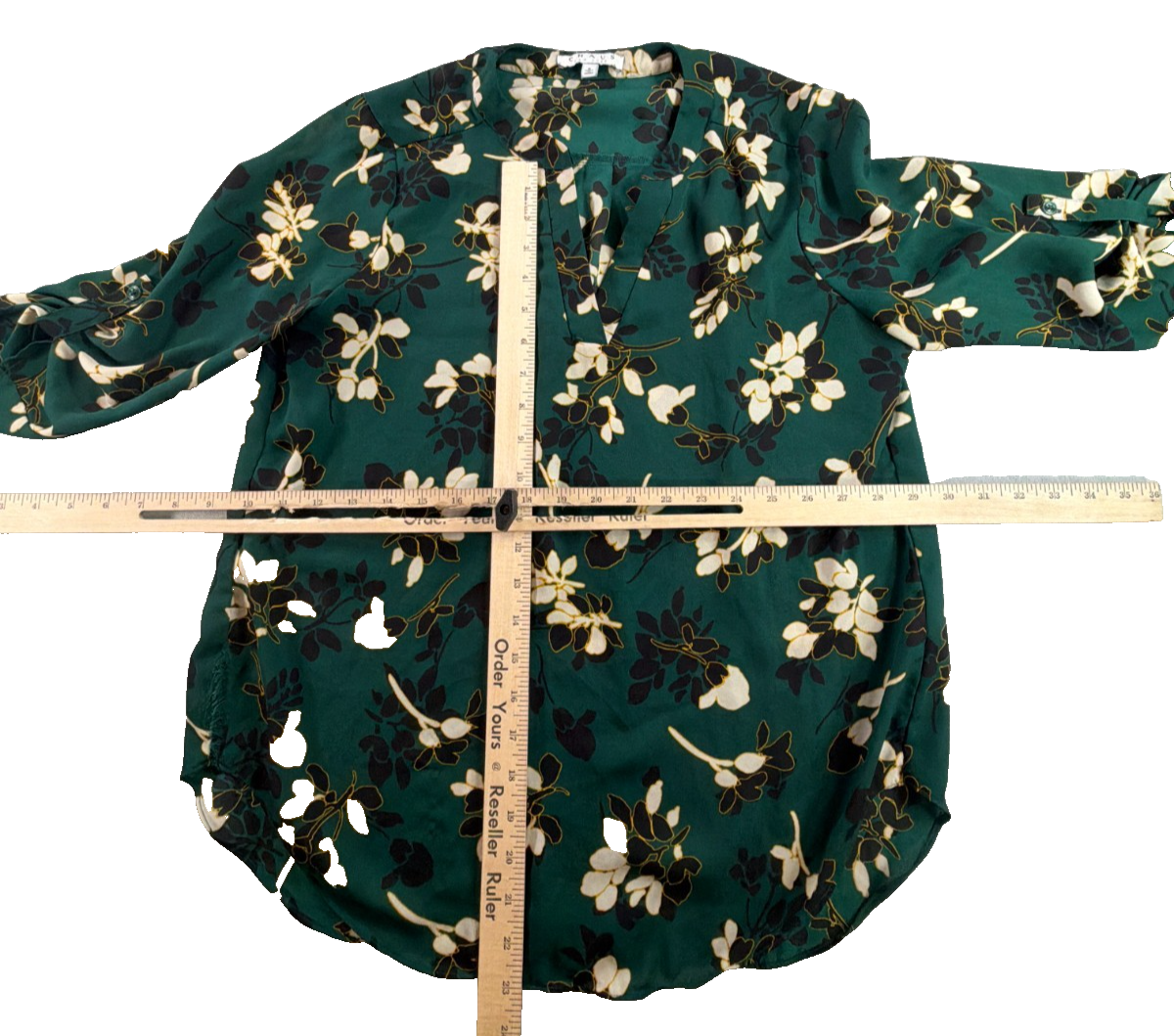 Chaus New York Floral Blouse Women Small Green Ivory 3/4 Sleeve V Neck Pullover