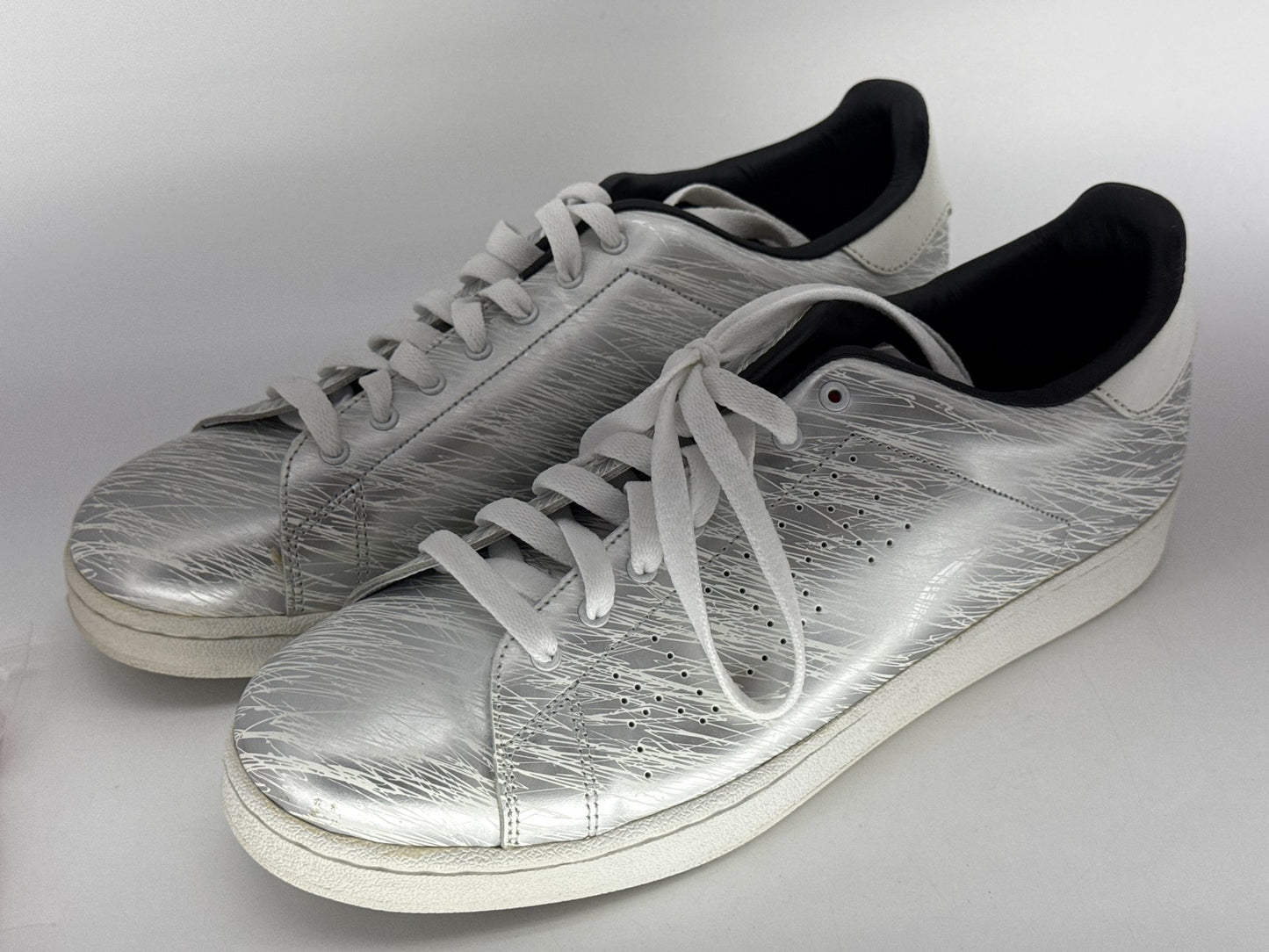ALIFE Sneakers Womens 12 Silver Metallic Graphic Design Korea Leather