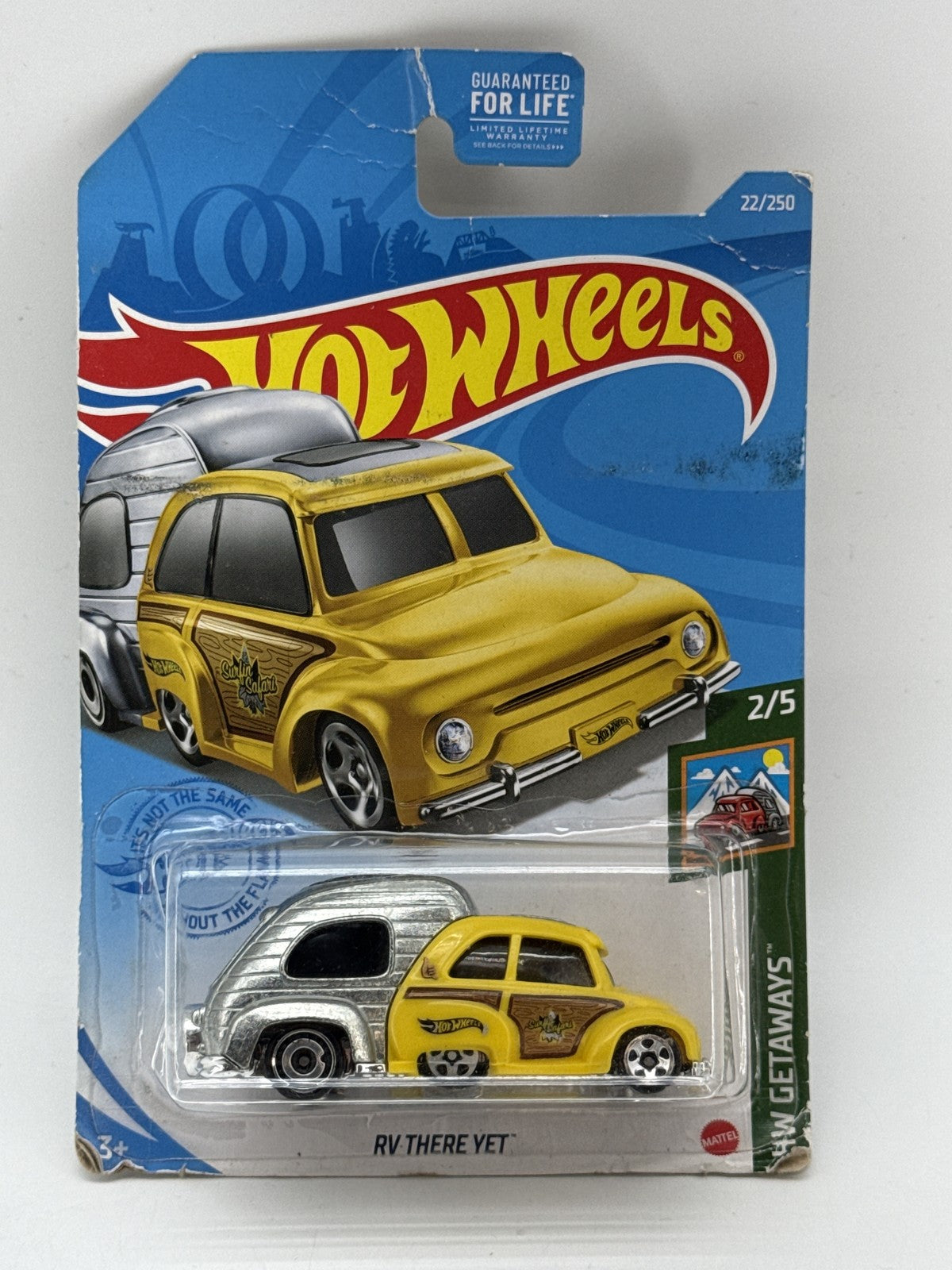 Mattel RV There Die Cast Collectible Car Yellow Metal HW Getaways 22/250 Wheels