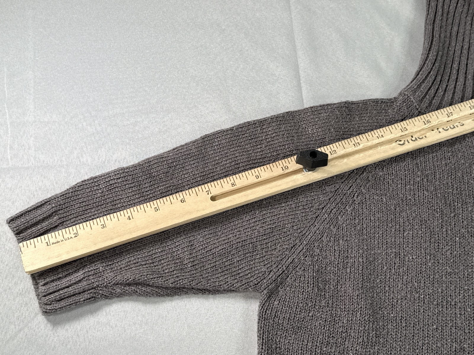 SAG HARBOR H03154 Cable Knit Turtleneck Sweater Unisex Medium Gray Relaxed Fit