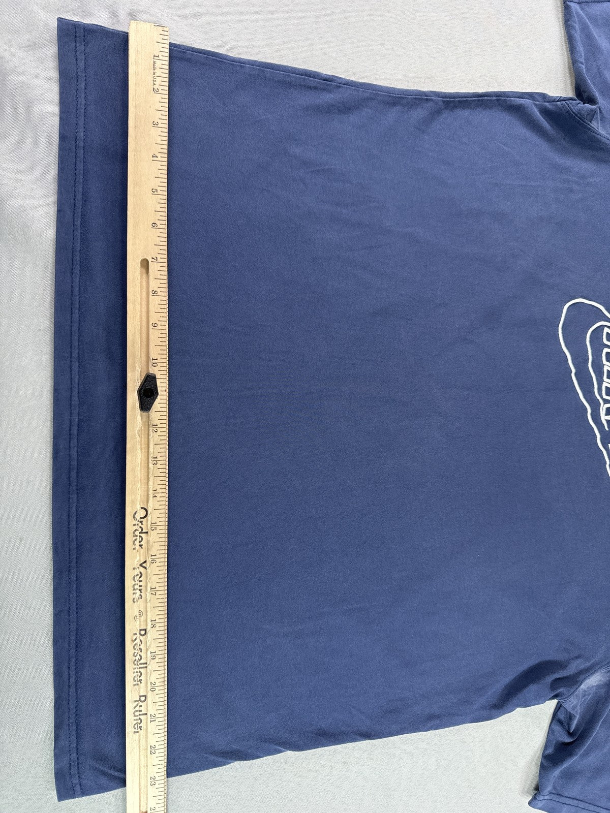 Nike Graphic Tee Navy Cotton Crewneck Short Sleeve Regular Fit L Shirt