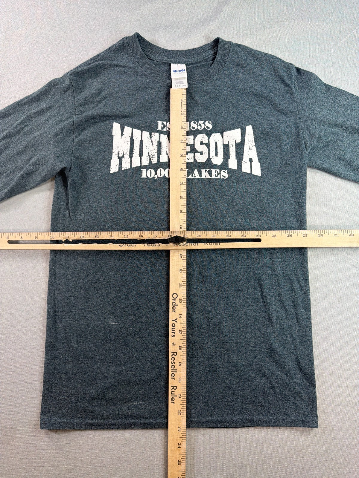 Crazy Apparel Minnesota Est 1858 Graphic Print T-Shirt Mens XL Gray Short Sleeve