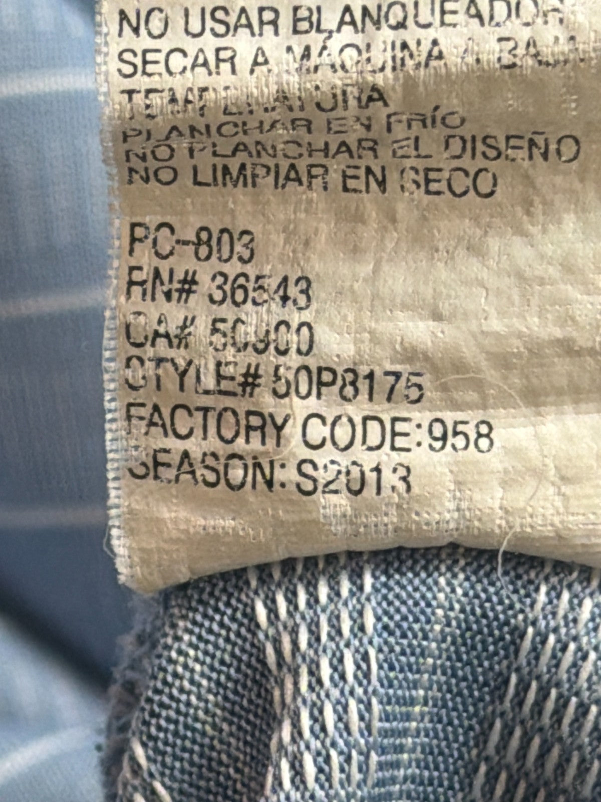 Van Heusen Polo Shirt Mens L Blue White Striped Short Sleeve Polyester Golf