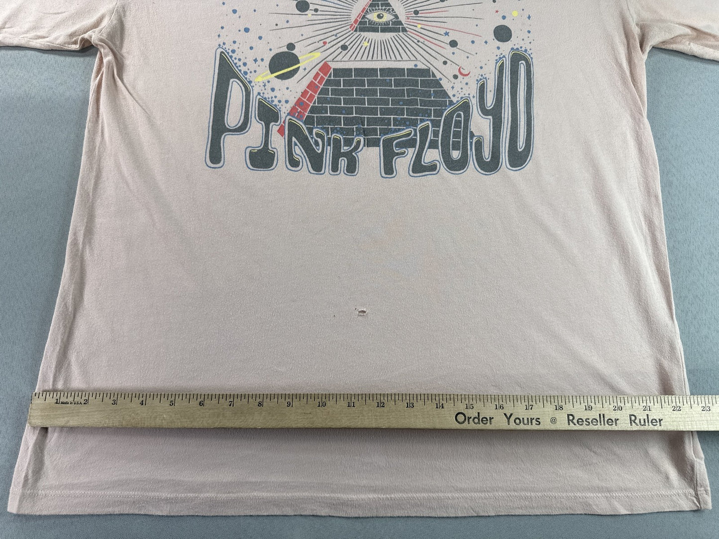 American Eagle Pink Floyd Graphic Tee M Light M/M Short Sleeve Crewneck Music