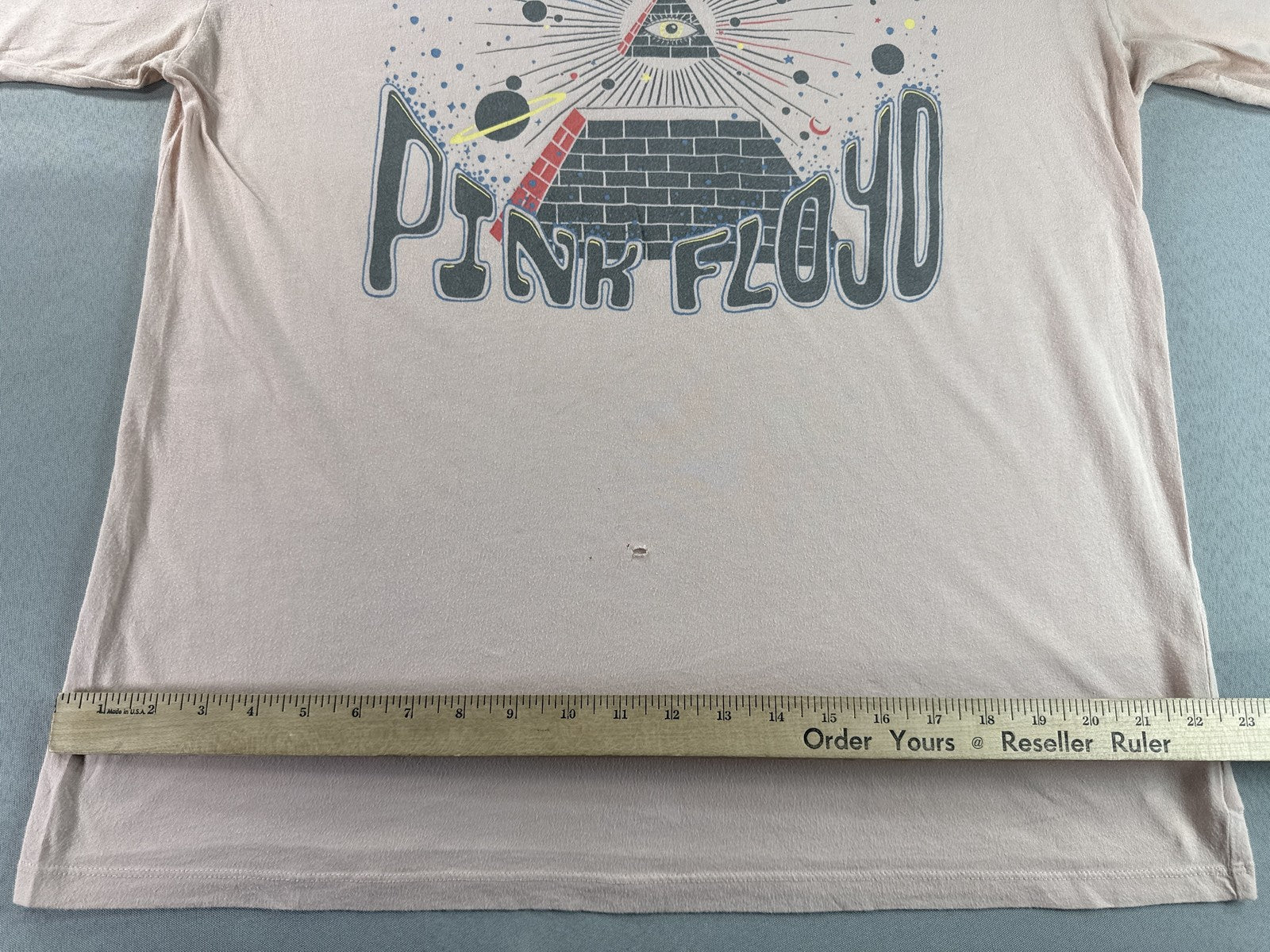 American Eagle Pink Floyd Graphic Tee M Light M/M Short Sleeve Crewneck Music