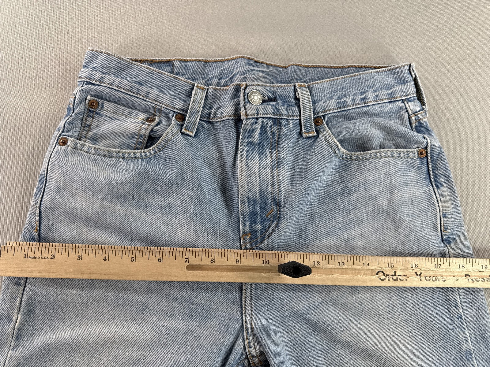 Levi's 510 Straight Jeans 30 Unisex Light Wash Denim Vintage Leg Made in