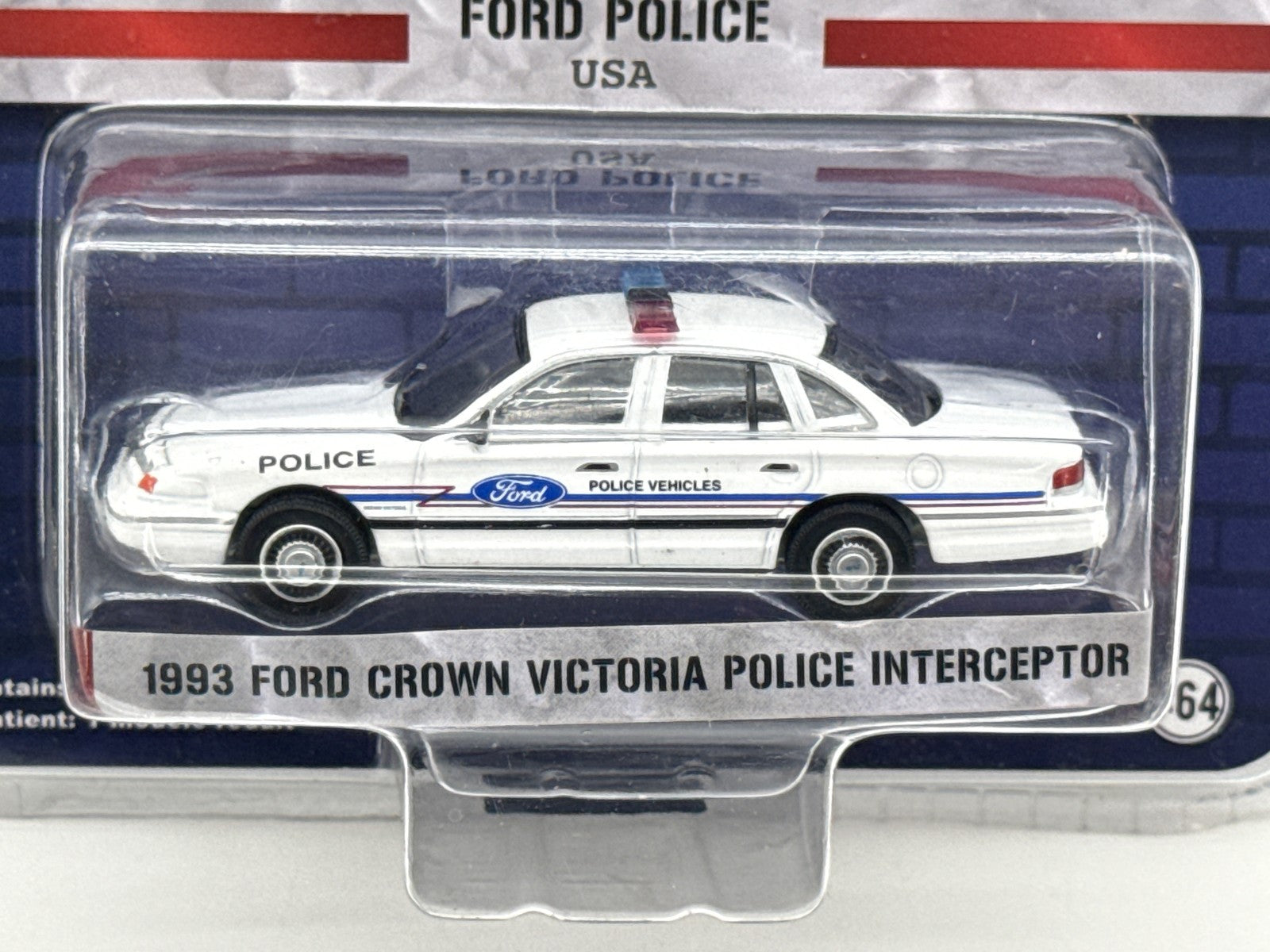 GreenLight Ford 1:64 Crown Victoria Police Car 1:64 Scale Die Cast White
