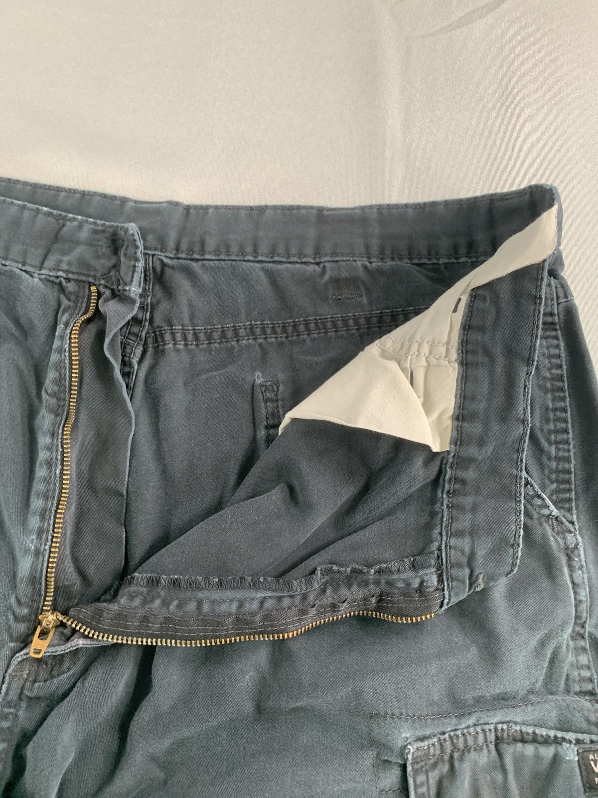 Wrangler Cargo Shorts Mens Large Utility Outdoor Authentic Issue Pockets Jeans
