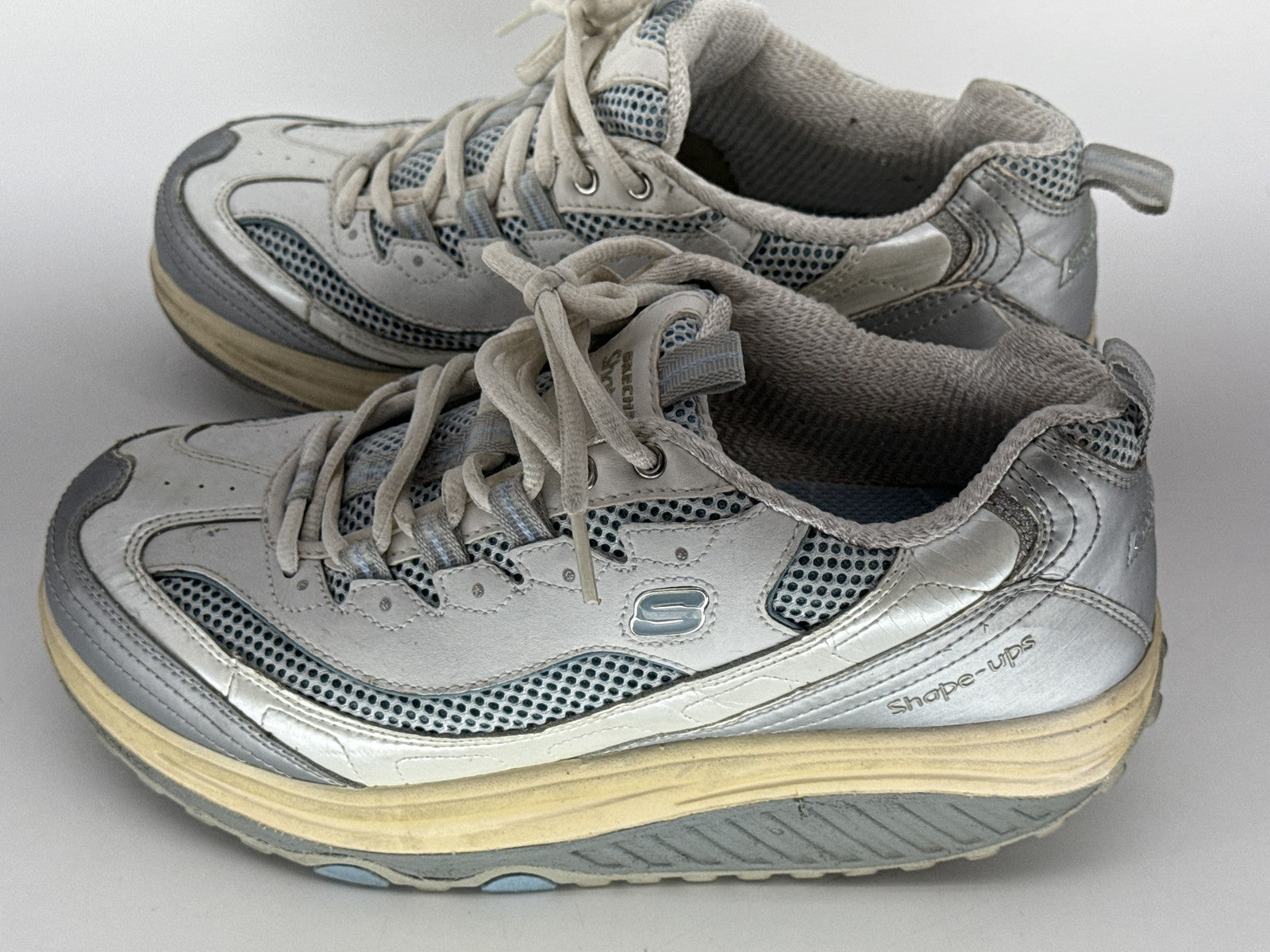 Skechers Shape Ups Toning Walking Shoes Mens 8.5 White/Gray Lace Up Leather