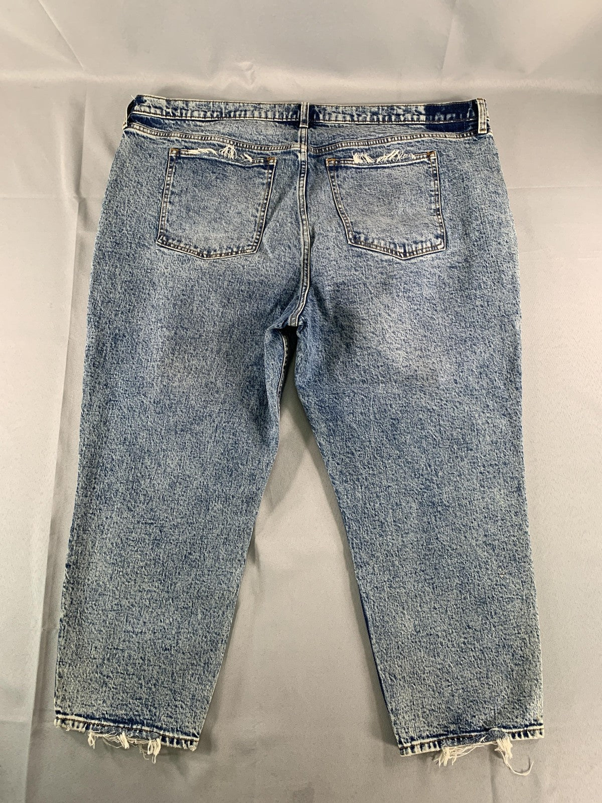 Abercrombie & Fitch Jeans Womens 36 Blue High Rise The Mom Distressed Denim