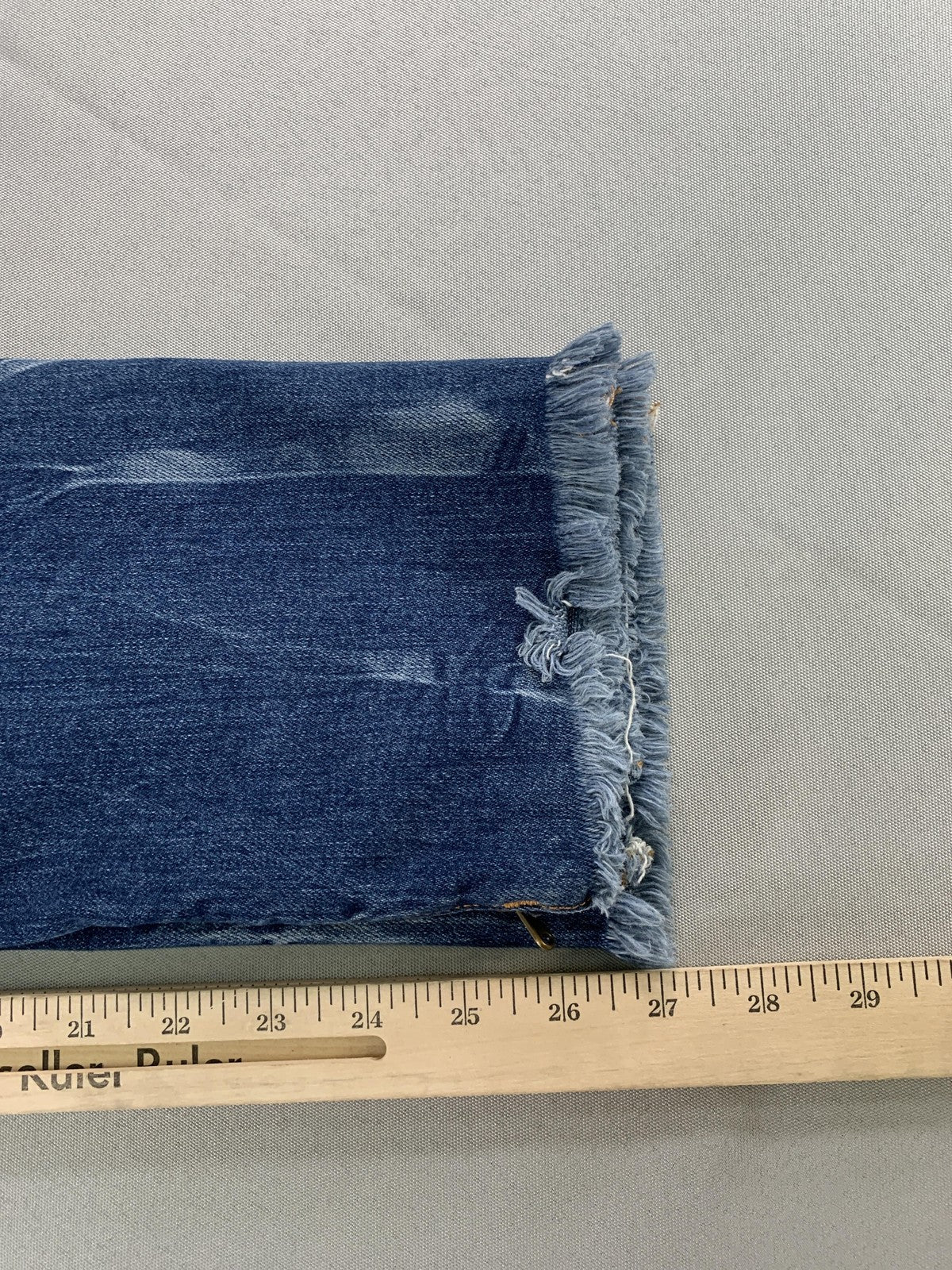 True Religion Jeans Womens 27 Sara Cigarette Distressed Zipper Hem Frayed Edge D
