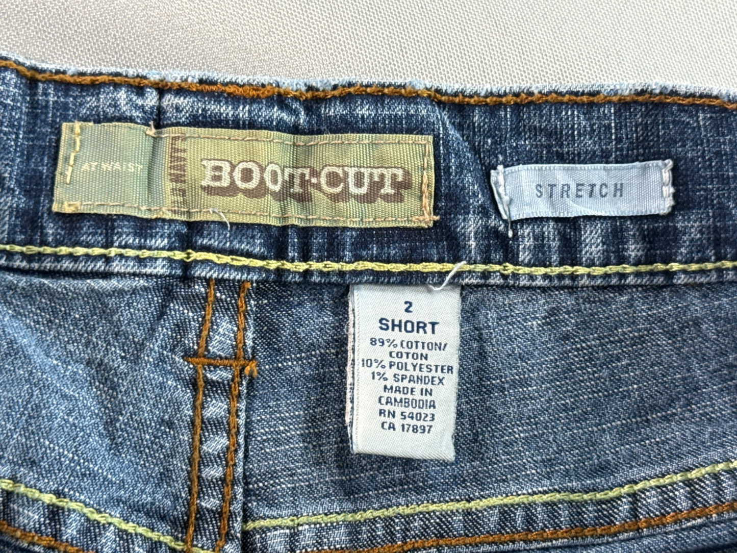 Old Navy Boot Cut Jeans Womens 2 Short Stretch Blue Denim Mid Rise Pants