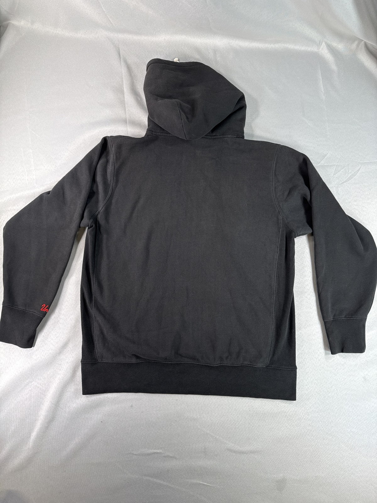 UNDEFEATED Hoodie XL Black Cotton Pullover Graphic Long Sleeve Streetwear Five