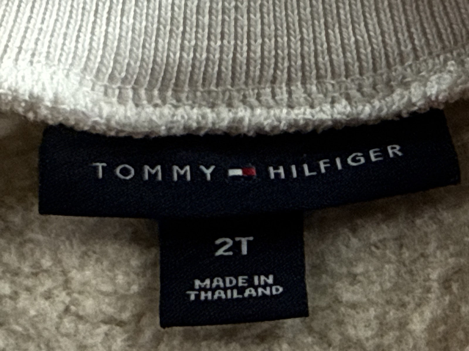 Tommy Hilfiger Heart Graphic Sweatshirt 2T Khaki Cotton Crewneck Long Sleeve Men