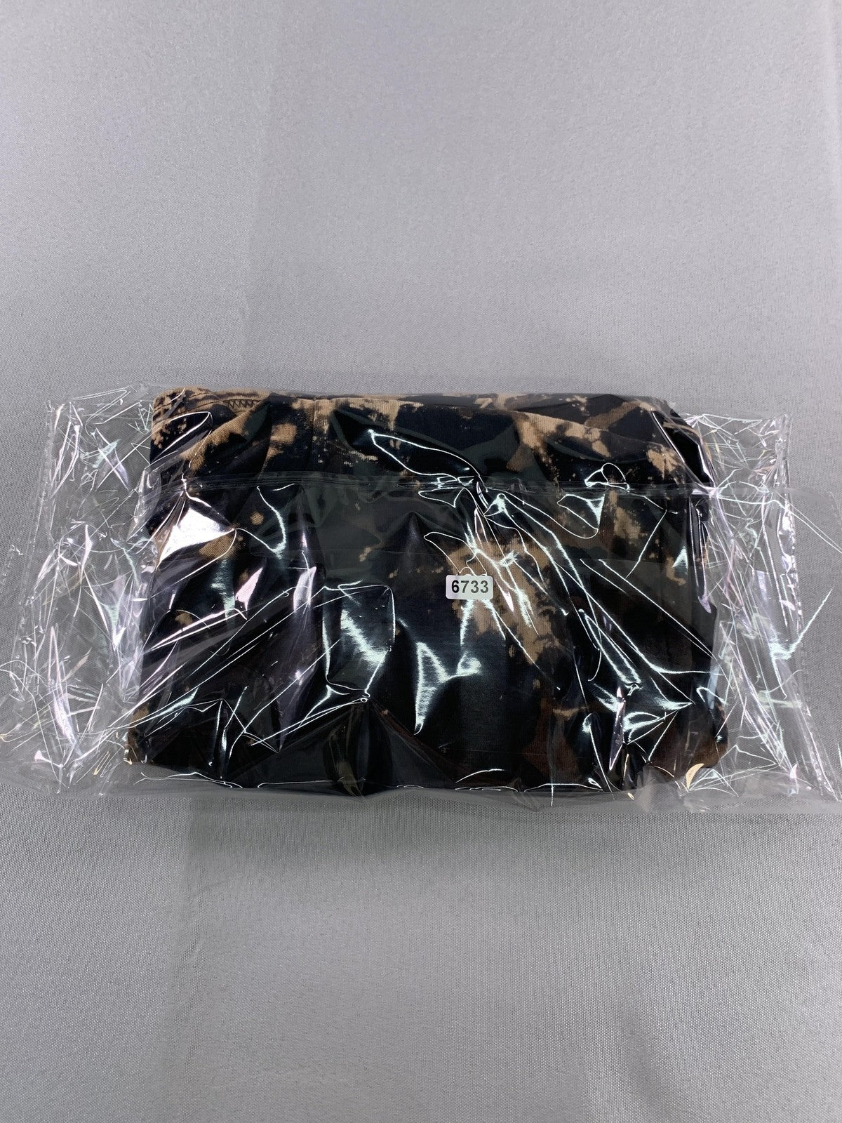 Throwers Skateboarding Shirt Mens Large Black Bleach Tie Dye Graphic Tee Unique