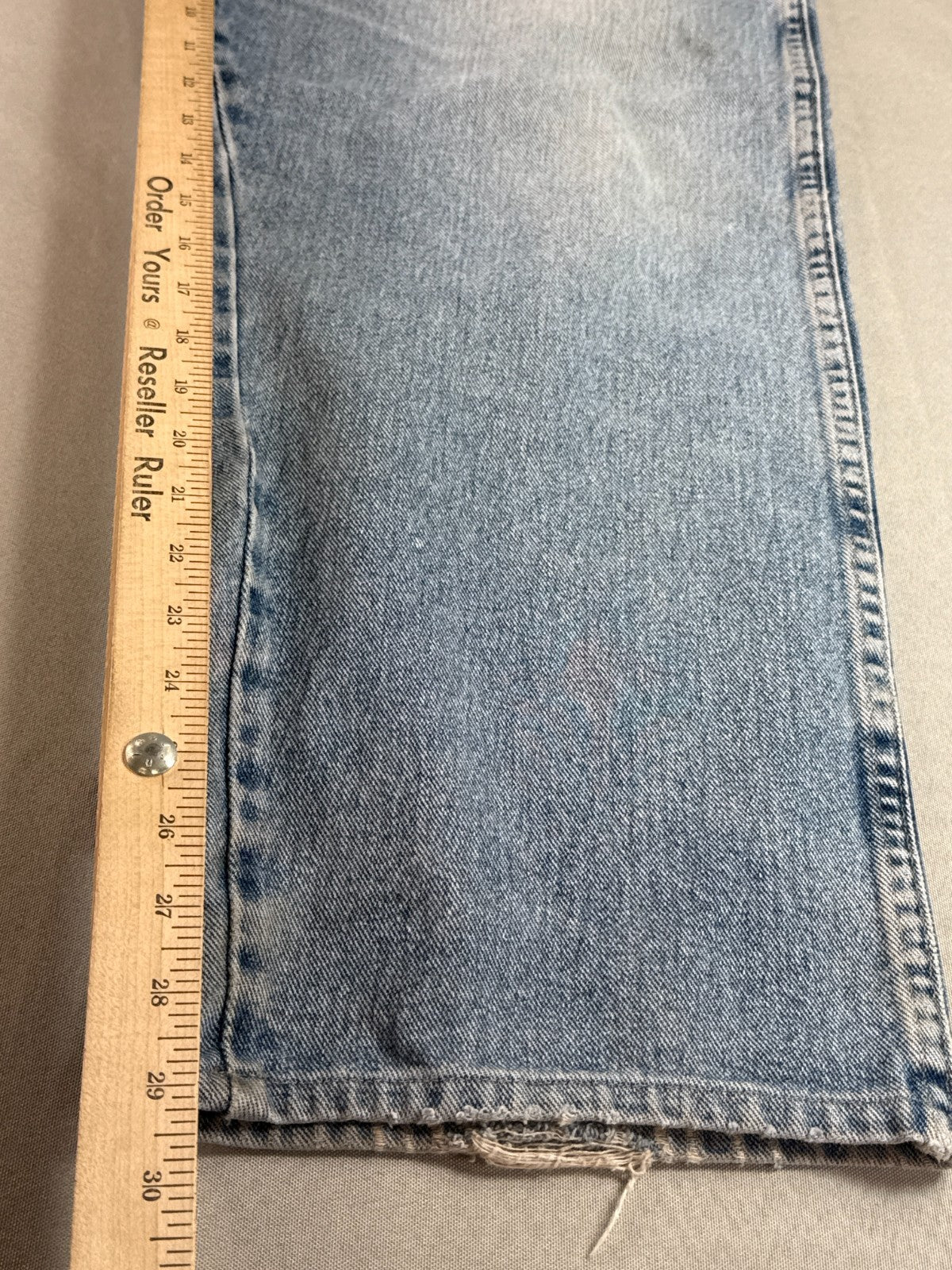 Wrangler 35001AI Jeans Men’s 44x32 Light Wash Relaxed Fit Denim Pants