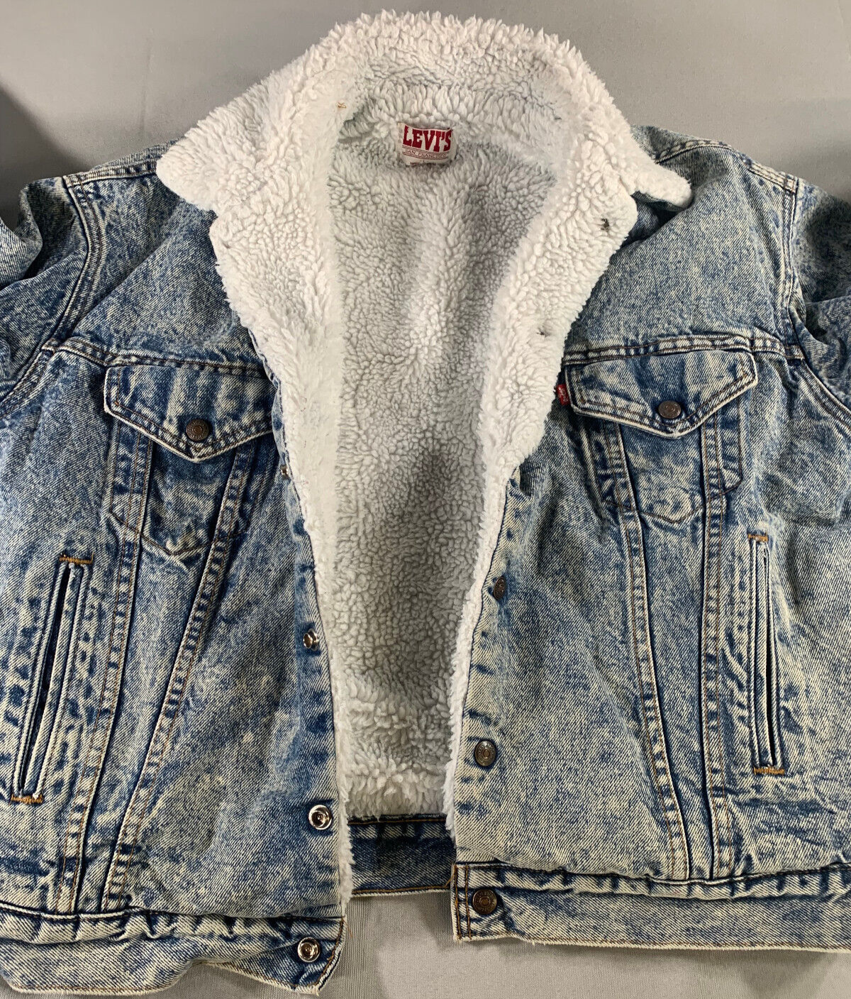 Levi’s Acid Wash Sherpa Lined Trucker Jacket USA 70609-0219 Denim Type 3 80s L