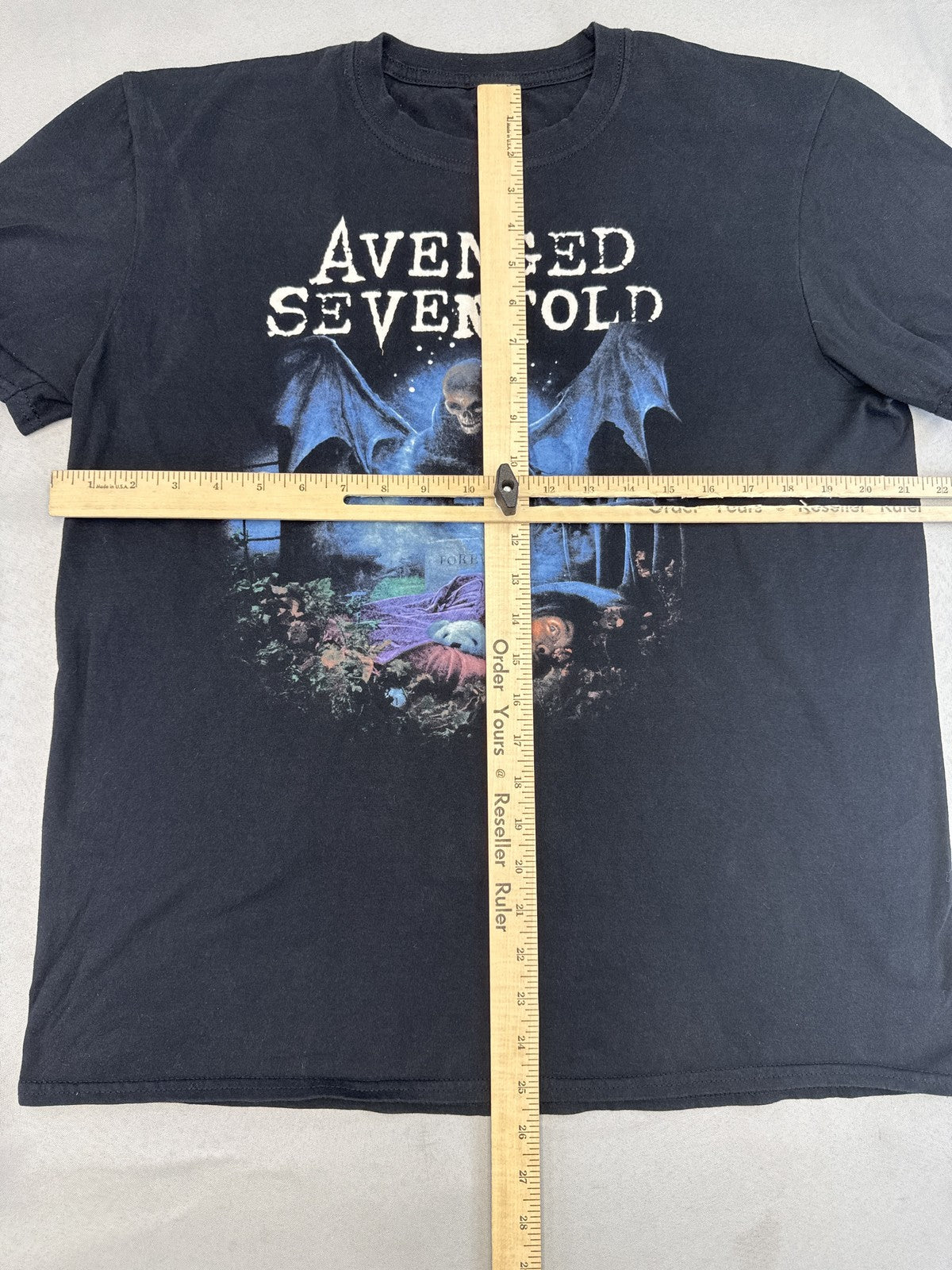 Avenged Sevenfold Graphic Tee Large Black Cotton Regular Fit Short Sleeve