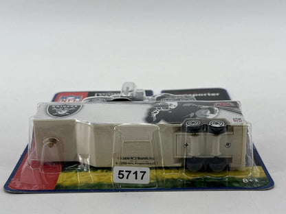Ertl Raiders Delivery Truck 1:87 Diecast Transporter NFL Oakland Semi Unbranded